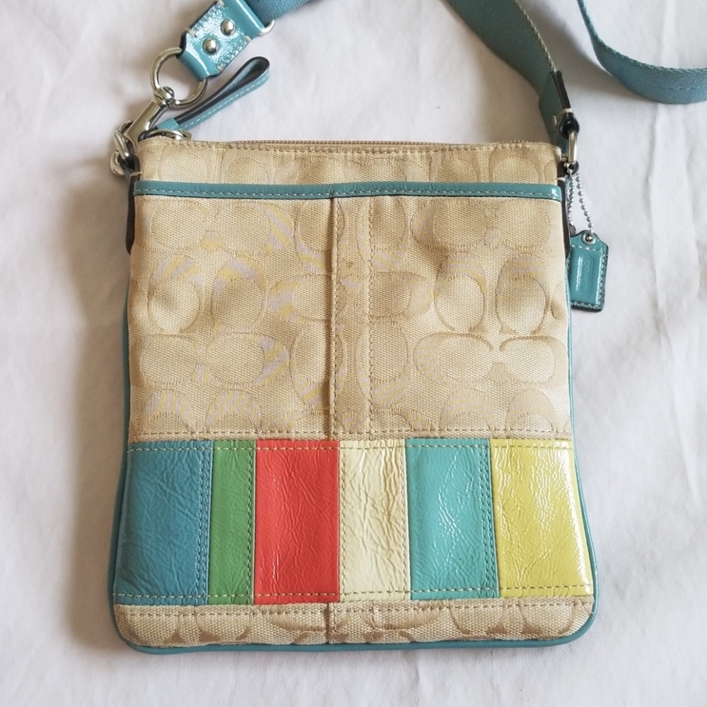 Coach Colorblock Swingpack - Picture 4 of 8